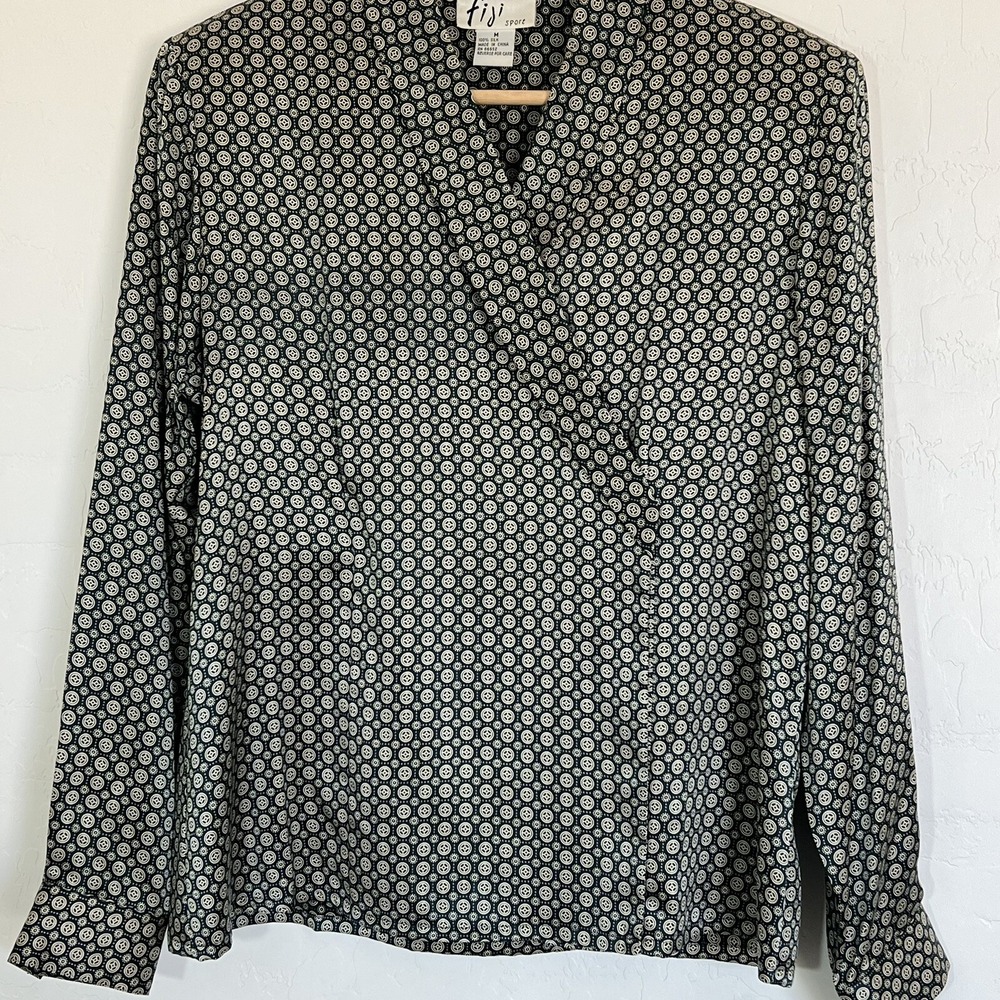 FIJI Sport Vintage Women's M Silk Blouse Green Gold Wrap Style Long Sleeve Top
